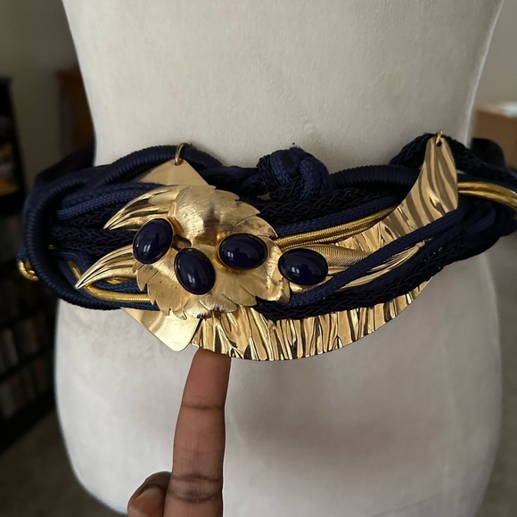 Carolyn Tanner Gold And Blue Statement Waist Belt - Picture 2 of 9